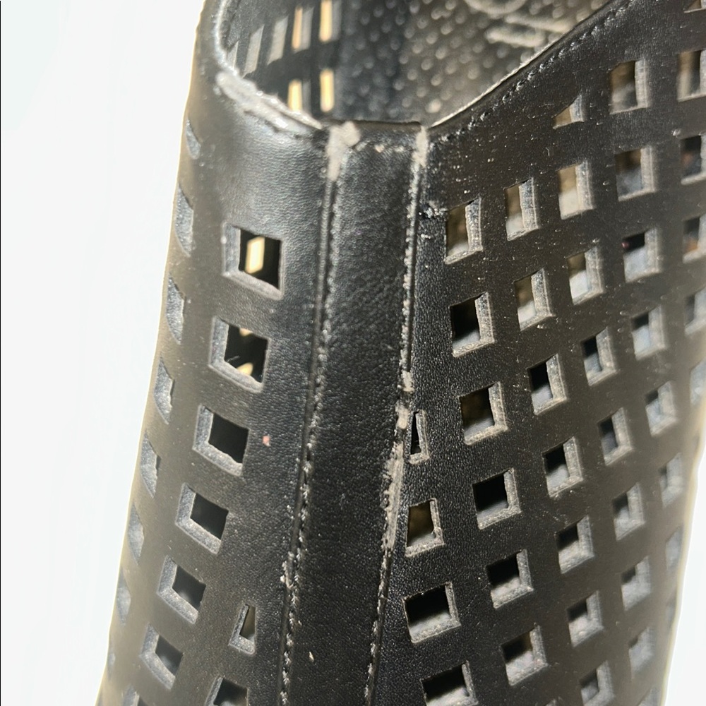 “SEND UR BEST OFFER?” Fun & Sexy “ELVA”  Black Cutout Peep-Toe Ankle Boots…🥰🥰 - Picture 4 of 6